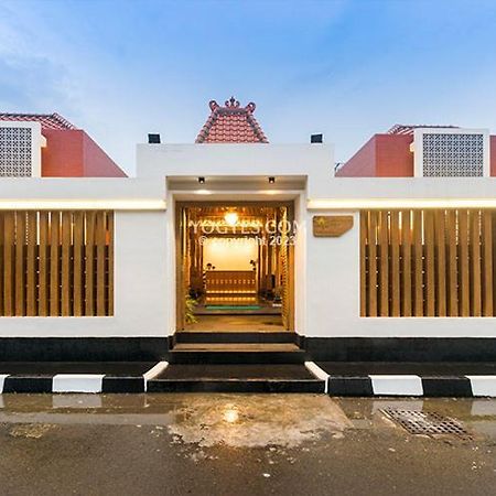 Kesatriyan Jogja Guest House Yogyakarta Exterior foto